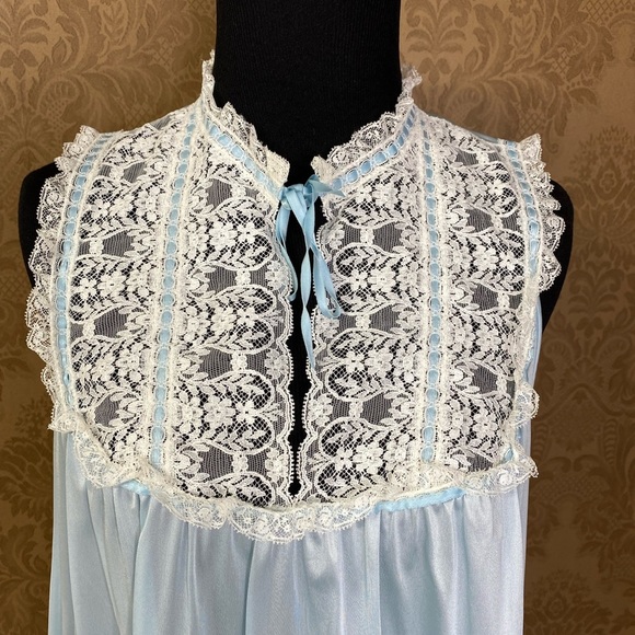 Vintage 60s 70s Glammy Cottagecore Victorian Romantic Nightgown Lingerie - Picture 6 of 10